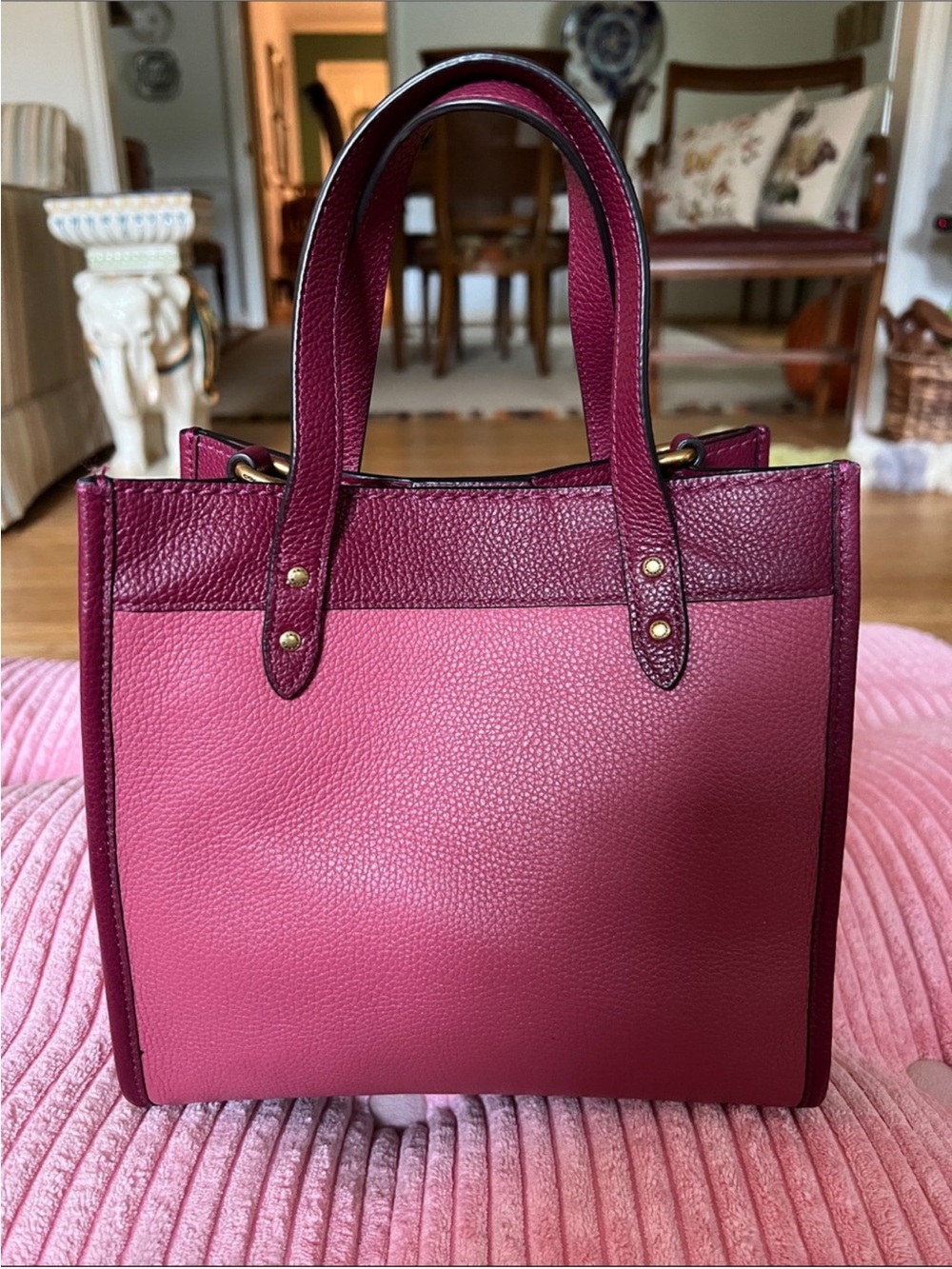 Coach Field tote 22 EUC. - Picture 5 of 14